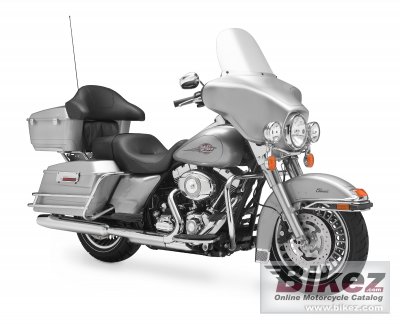 2011 Harley-Davidson FLHTC Electra Glide Classic photo